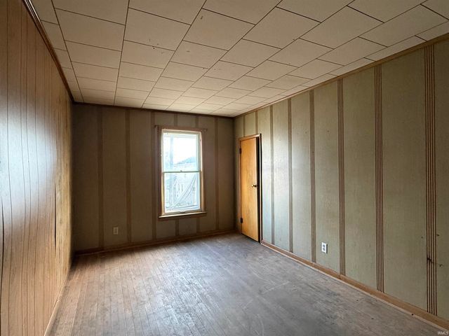 215 W 7th Street, Marion, IN 46952