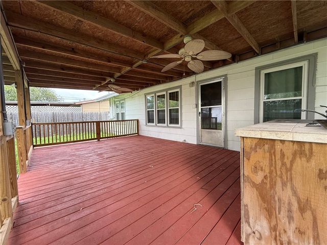 1310 E Fordyce Ave, Kingsville, TX 78363