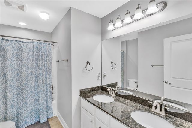 143 Sweetwater Dr, Sewickley Hills Boro, PA 15143