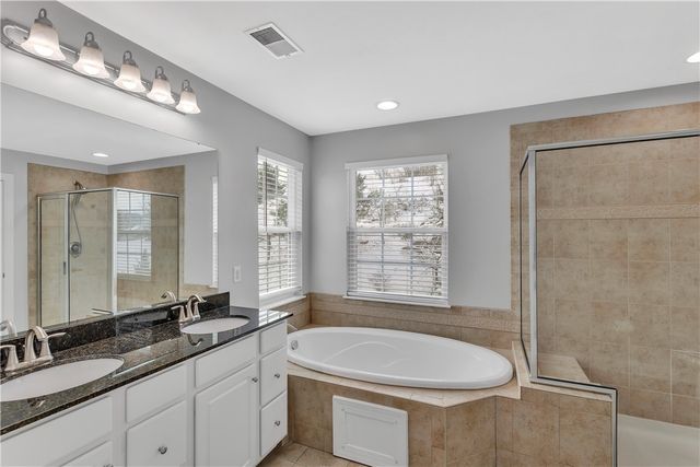 143 Sweetwater Dr, Sewickley Hills Boro, PA 15143