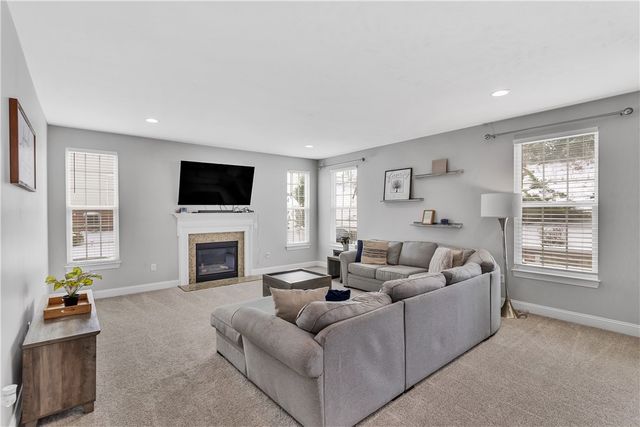 143 Sweetwater Dr, Sewickley Hills Boro, PA 15143