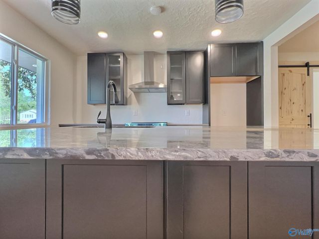 866 S 5th Street, Gadsden, AL 35901