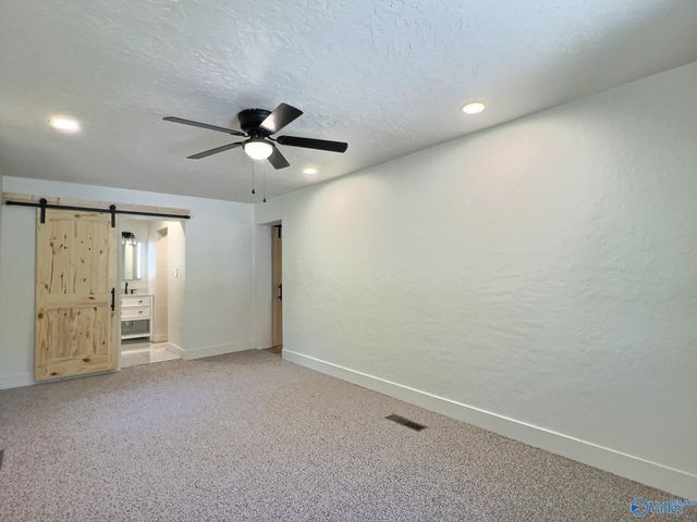 866 S 5th Street, Gadsden, AL 35901