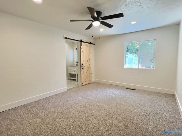 866 S 5th Street, Gadsden, AL 35901