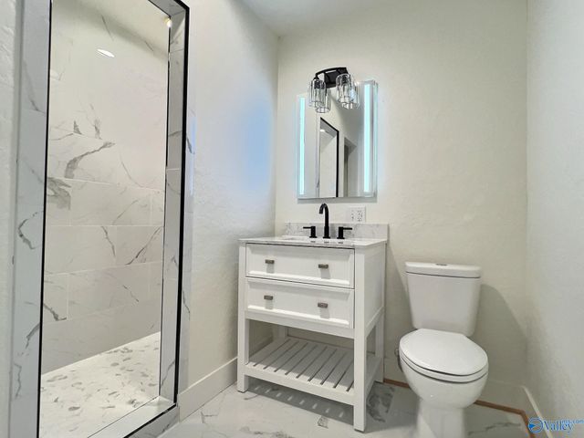 866 S 5th Street, Gadsden, AL 35901