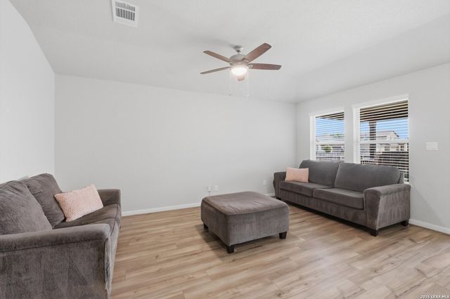 3000 Toscana Way, Schertz, TX 78154