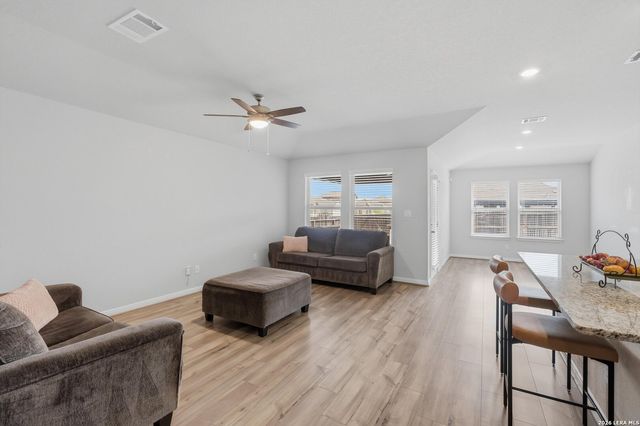 3000 Toscana Way, Schertz, TX 78154