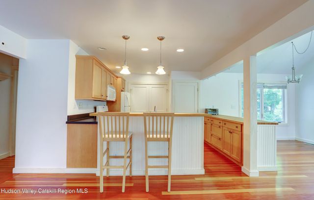 48 Mountainview Avenue, Woodstock, NY 12498