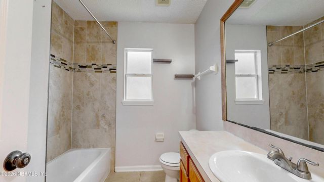 9318 DANIELS MILL Drive, Jacksonville, FL 32244