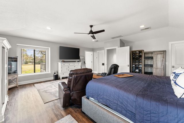 374 Wahoo Road, Panama City Beach, FL 32408