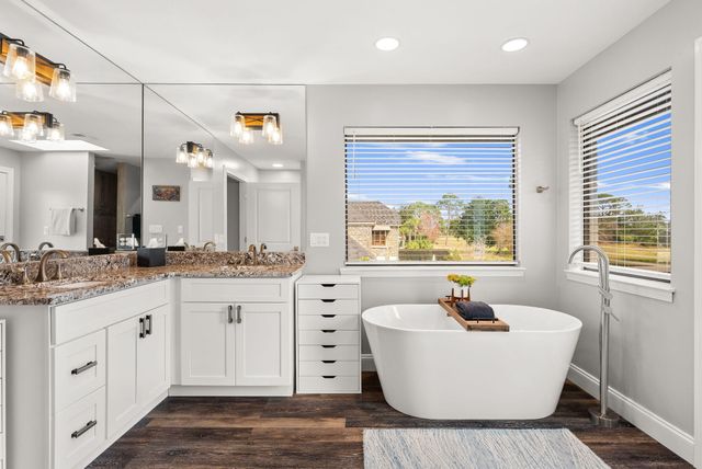 374 Wahoo Road, Panama City Beach, FL 32408