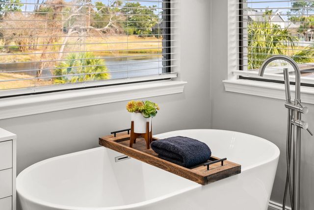 374 Wahoo Road, Panama City Beach, FL 32408