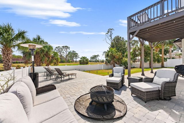 374 Wahoo Road, Panama City Beach, FL 32408