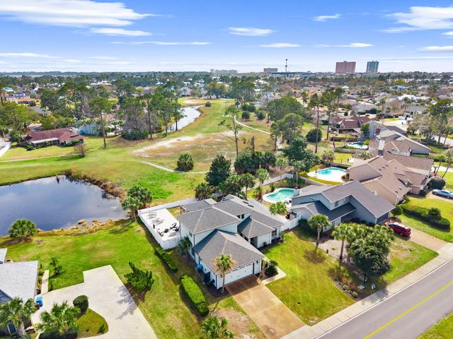 374 Wahoo Road, Panama City Beach, FL 32408