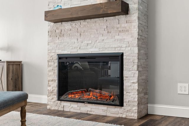 374 Wahoo Road, Panama City Beach, FL 32408