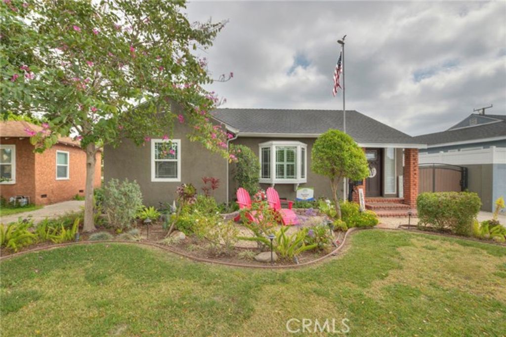 6034 Pepperwood, Lakewood, CA 90712