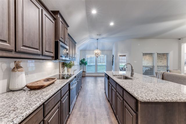 11740 Elko Lane, Fort Worth, TX 76108