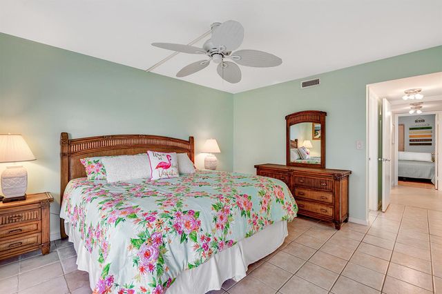 420 Celestial Way 301, Juno Beach, FL 33408