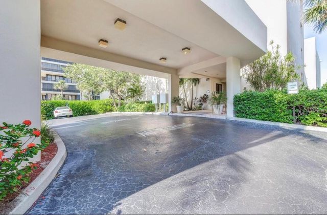420 Celestial Way 301, Juno Beach, FL 33408