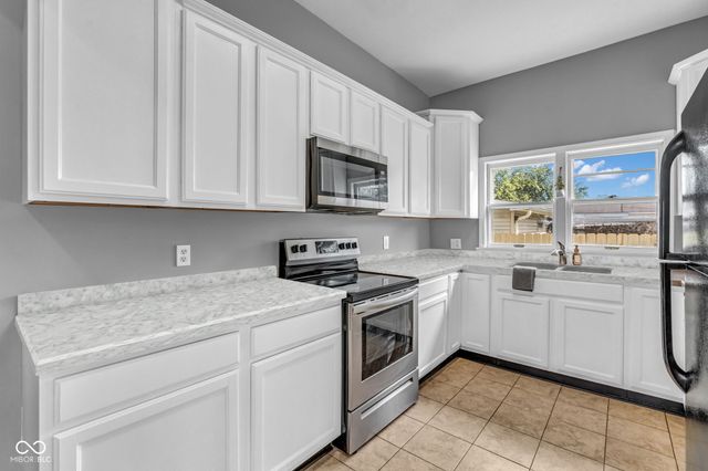 210 S Harrison Street, Cicero, IN 46034