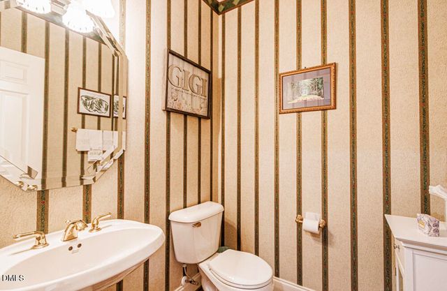 3213 Abbey Road, Rocky Mount, NC 27804