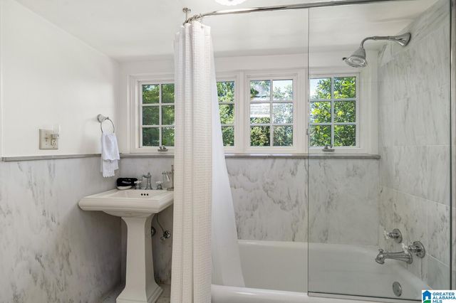 2828 ARGYLE ROAD, Birmingham, AL 35213