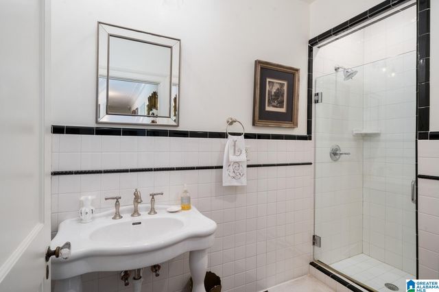 2828 ARGYLE ROAD, Birmingham, AL 35213