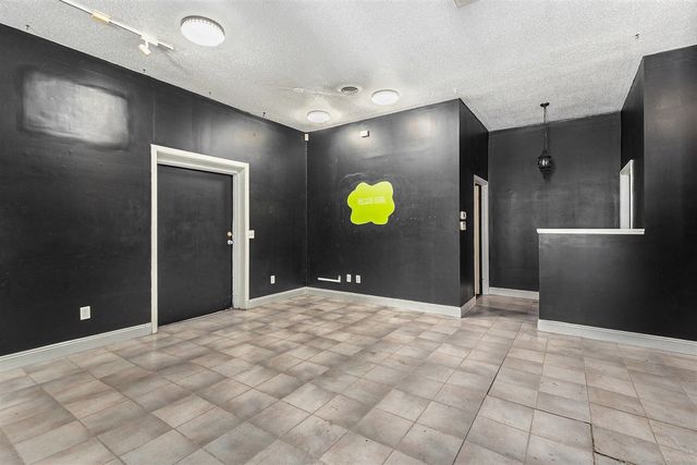 3010 E Apple Avenue, Muskegon, MI 49442