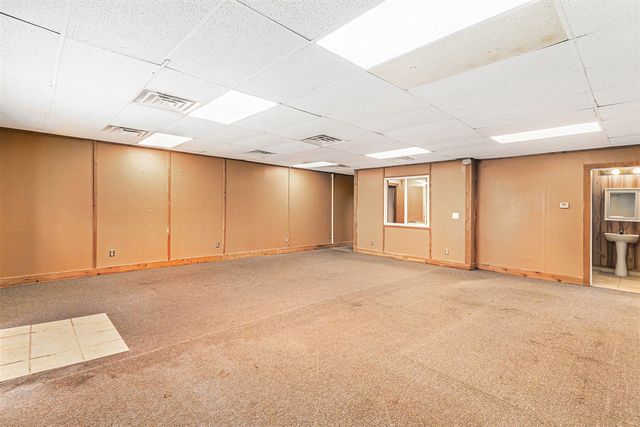 3010 E Apple Avenue, Muskegon, MI 49442