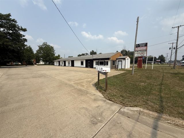 3010 E Apple Avenue, Muskegon, MI 49442