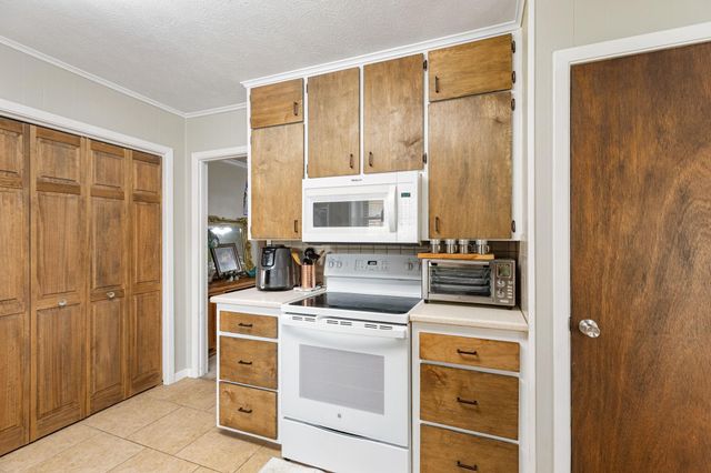 1317 Garden Lane, Bryan, TX 77802