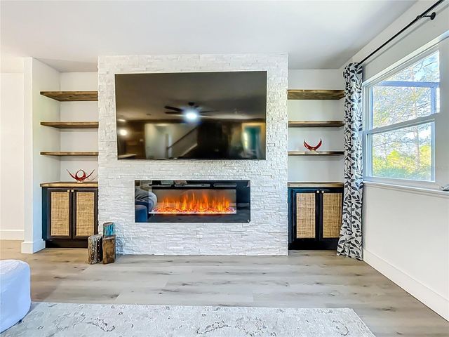 9219 CANNA STREET, Port Charlotte, FL 33981