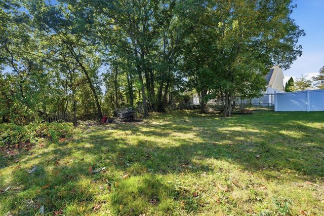 8 First St, Malden, MA 02148