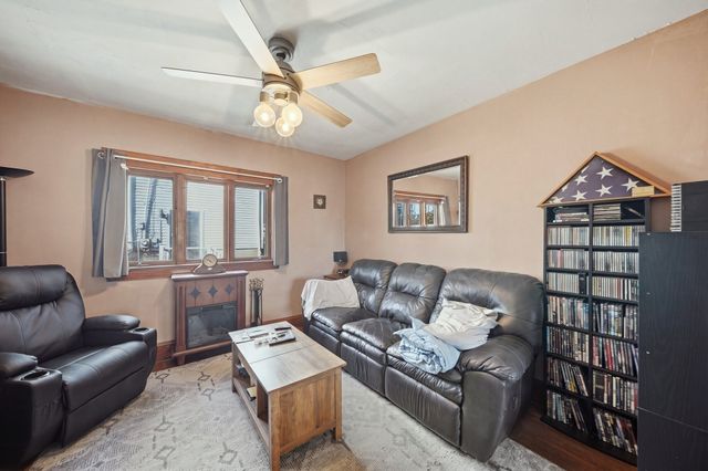 8 First St, Malden, MA 02148