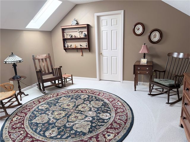 2142 Pearce Circle, Salem, OH 44460