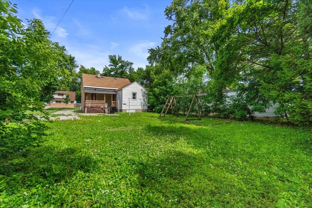 5169 N 56th STREET, Milwaukee, WI 53218