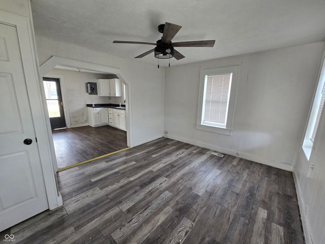 2301 S 19th Street, New Castle, IN 47362