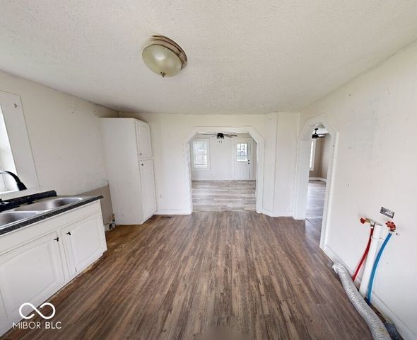 2301 S 19th Street, New Castle, IN 47362