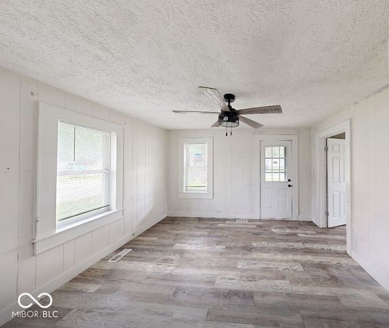 2301 S 19th Street, New Castle, IN 47362