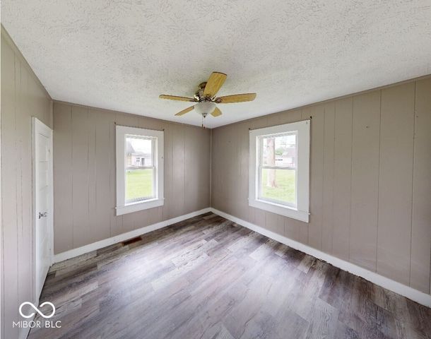 2301 S 19th Street, New Castle, IN 47362