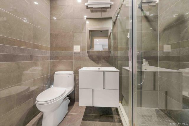 1324 Robin Lane 1195, Bayside, NY 11360