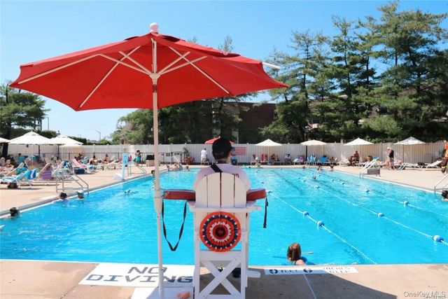 1324 Robin Lane 1195, Bayside, NY 11360