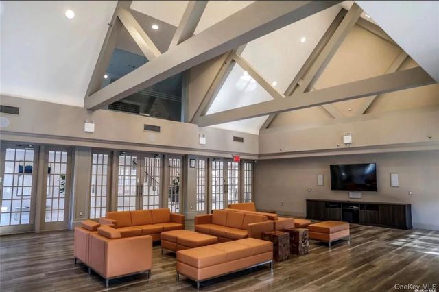 1324 Robin Lane 1195, Bayside, NY 11360