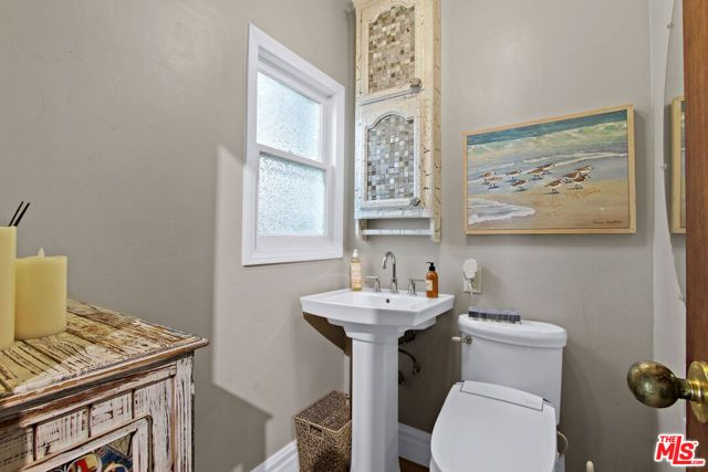 1644 N Wilmington Boulevard, Wilmington (los Angeles), CA 90744