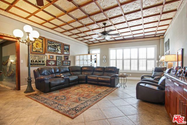 1644 N Wilmington Boulevard, Wilmington (los Angeles), CA 90744