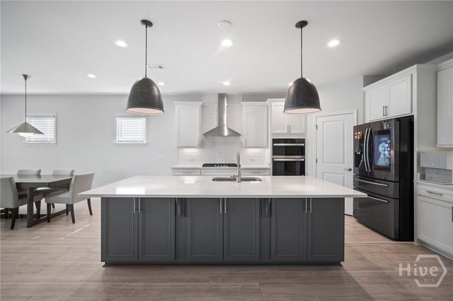 242 Loblolly Lane, Richmond Hill, GA 31324