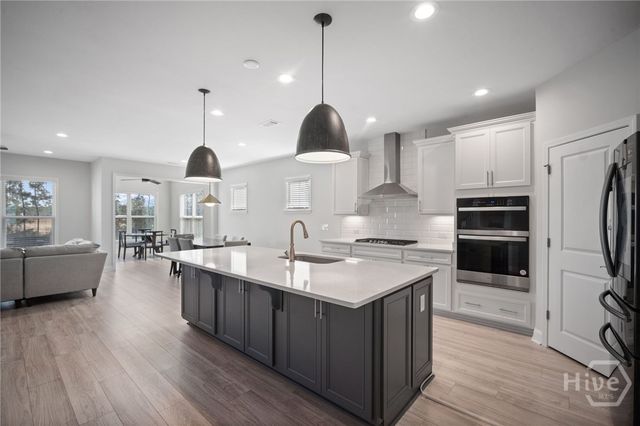 242 Loblolly Lane, Richmond Hill, GA 31324