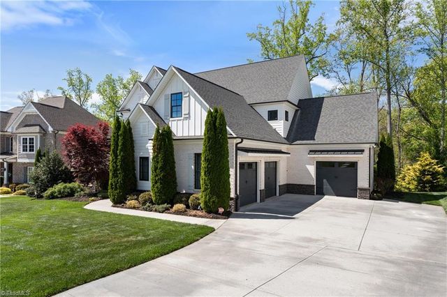 5360 Summer Hill Lane, Winston-salem, NC 27106