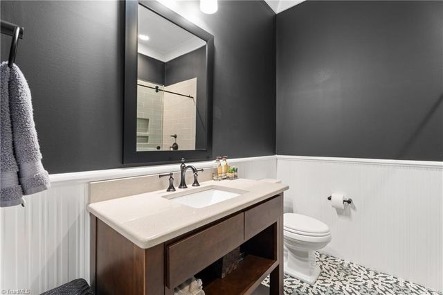5360 Summer Hill Lane, Winston-salem, NC 27106