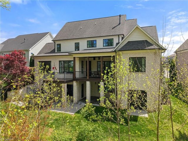 5360 Summer Hill Lane, Winston-salem, NC 27106